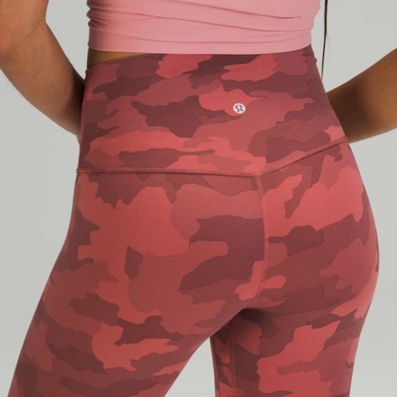 lululemon athletica Pants - Lululemon Size 2 Wunder Train High Rise Camo Brier Rose Multi
